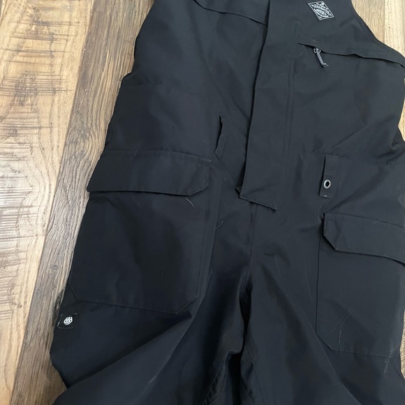 686 Waterproof snowboard ski bibs boy 16 tall - Picture 3 of 12